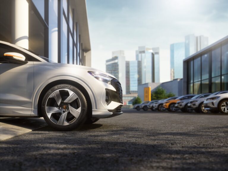 Continental EcoContact 7 upravená pro Renault elektromobily: Rolling Resistance o 35 % nižší než A-Rating na štítku EU, o 30 km delší dojezd