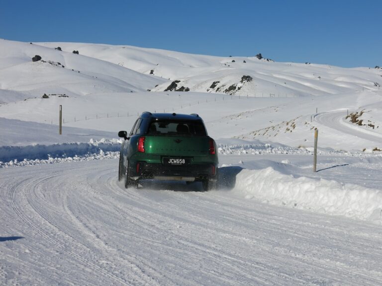 Test pneumatik AUTO BILD 2026: 225/55 R18 — SUV · celoroční pneumatiky — Goodyear Vector All Season 4